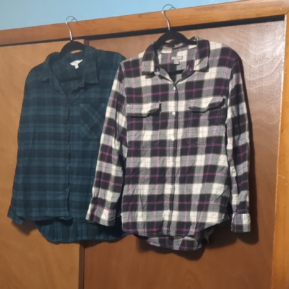 Lot Bundle Of 2 Flannel Shirts Women's XL 16 Fall Pink Black Blue Green Plaid